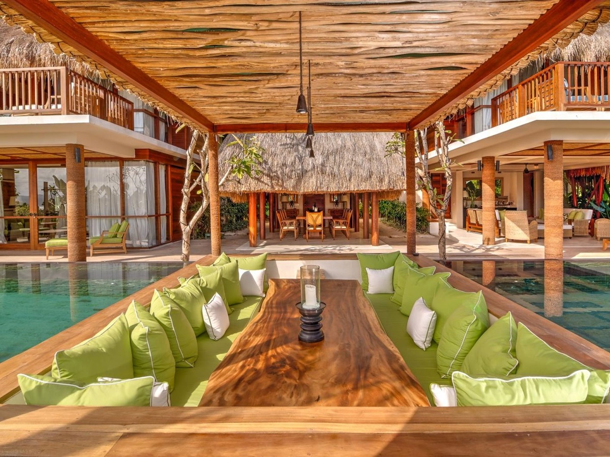 Dining area within the main pool at Puncak at Nihiwatu, Indonesia