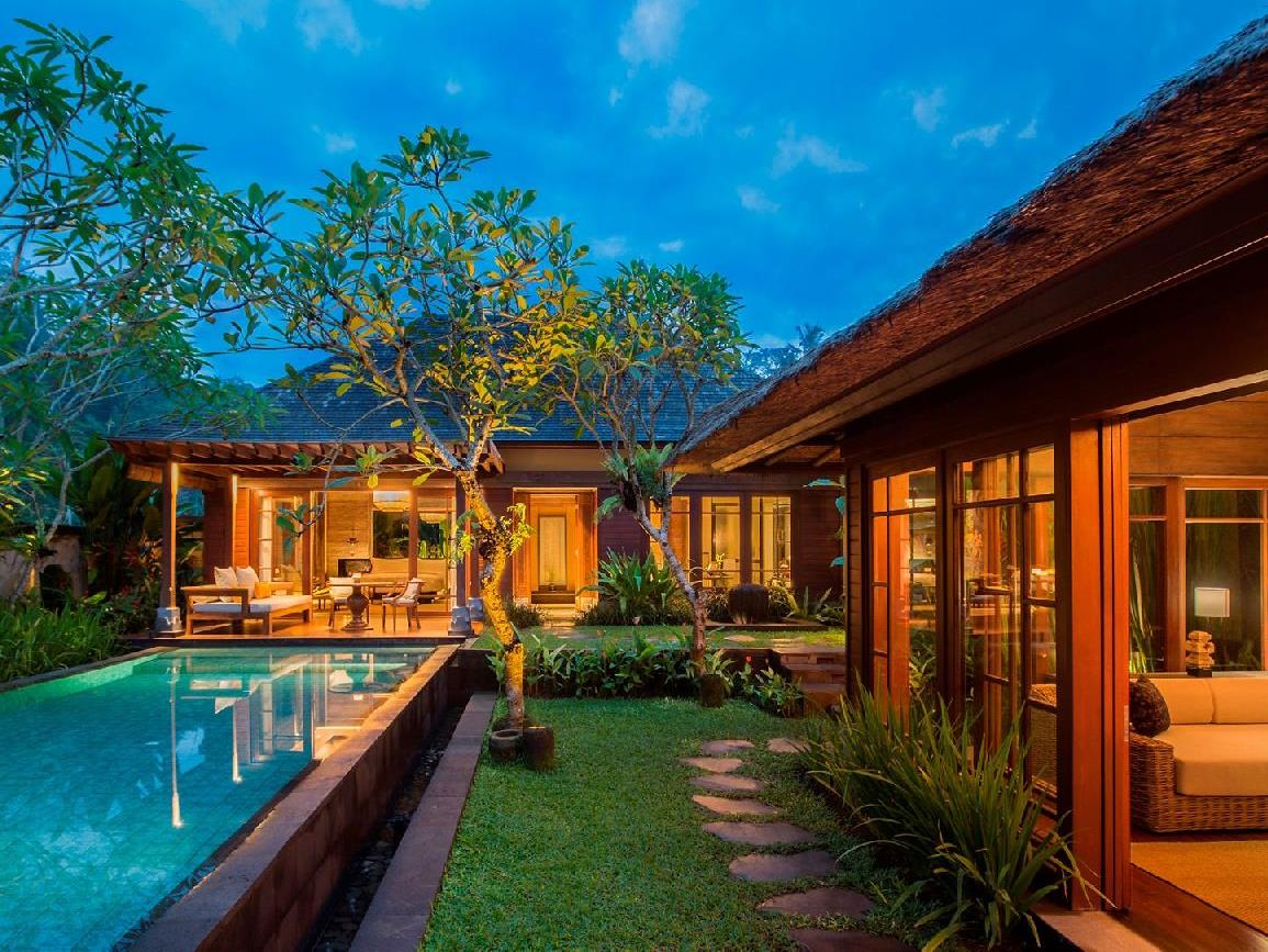 A one bedroom villa with pool at the Ritz Carlton Mandapa Indonesia