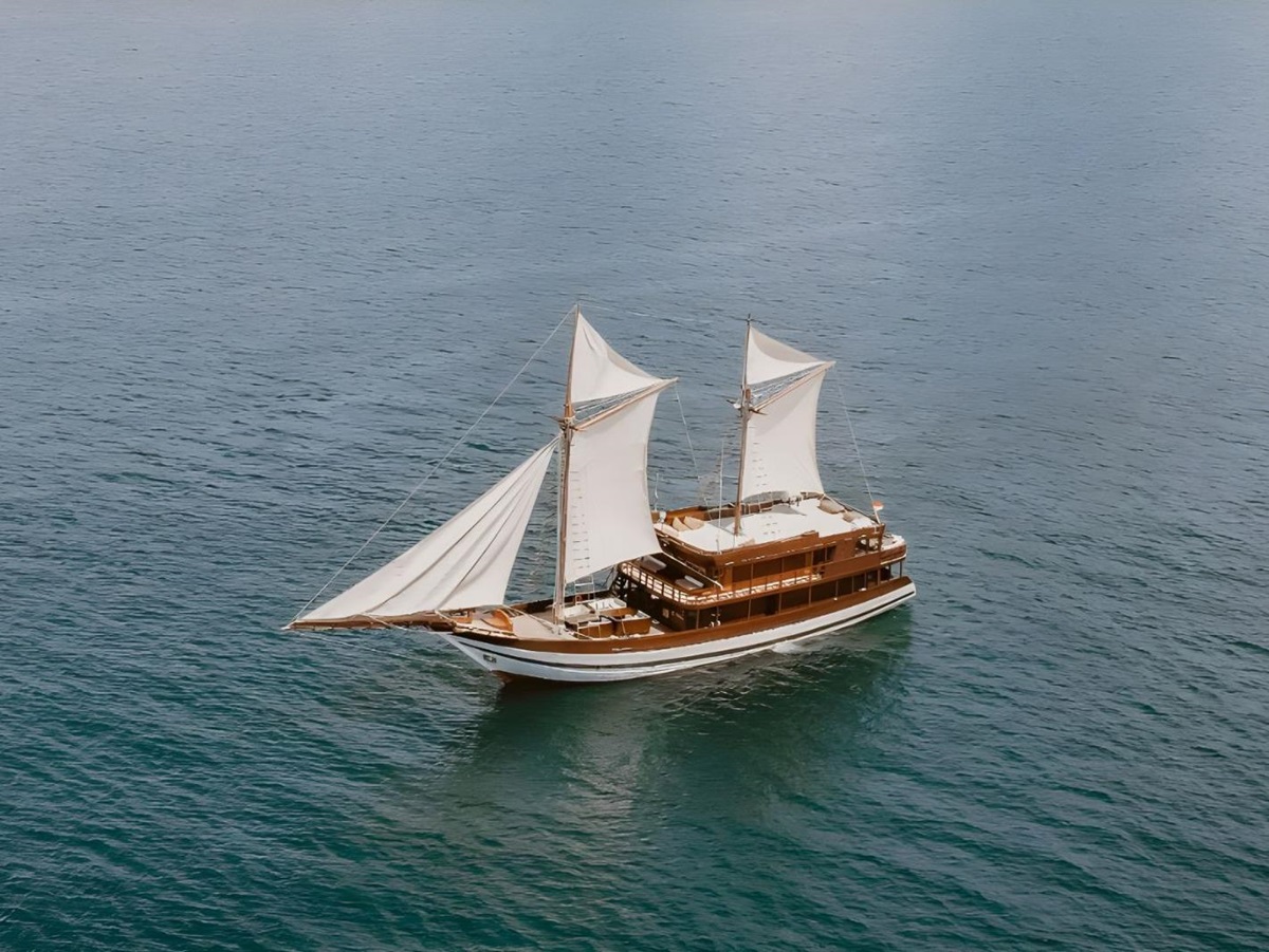 Close up exterior view of Samsara Samudra phinisi in Indonesia