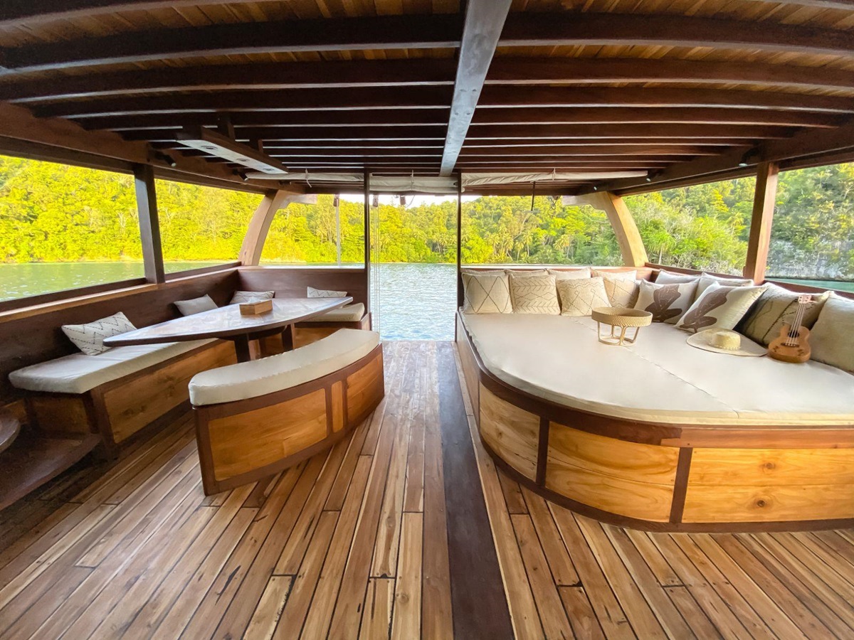 Lower lounge area onboard the Senja phinisi in Indonesia