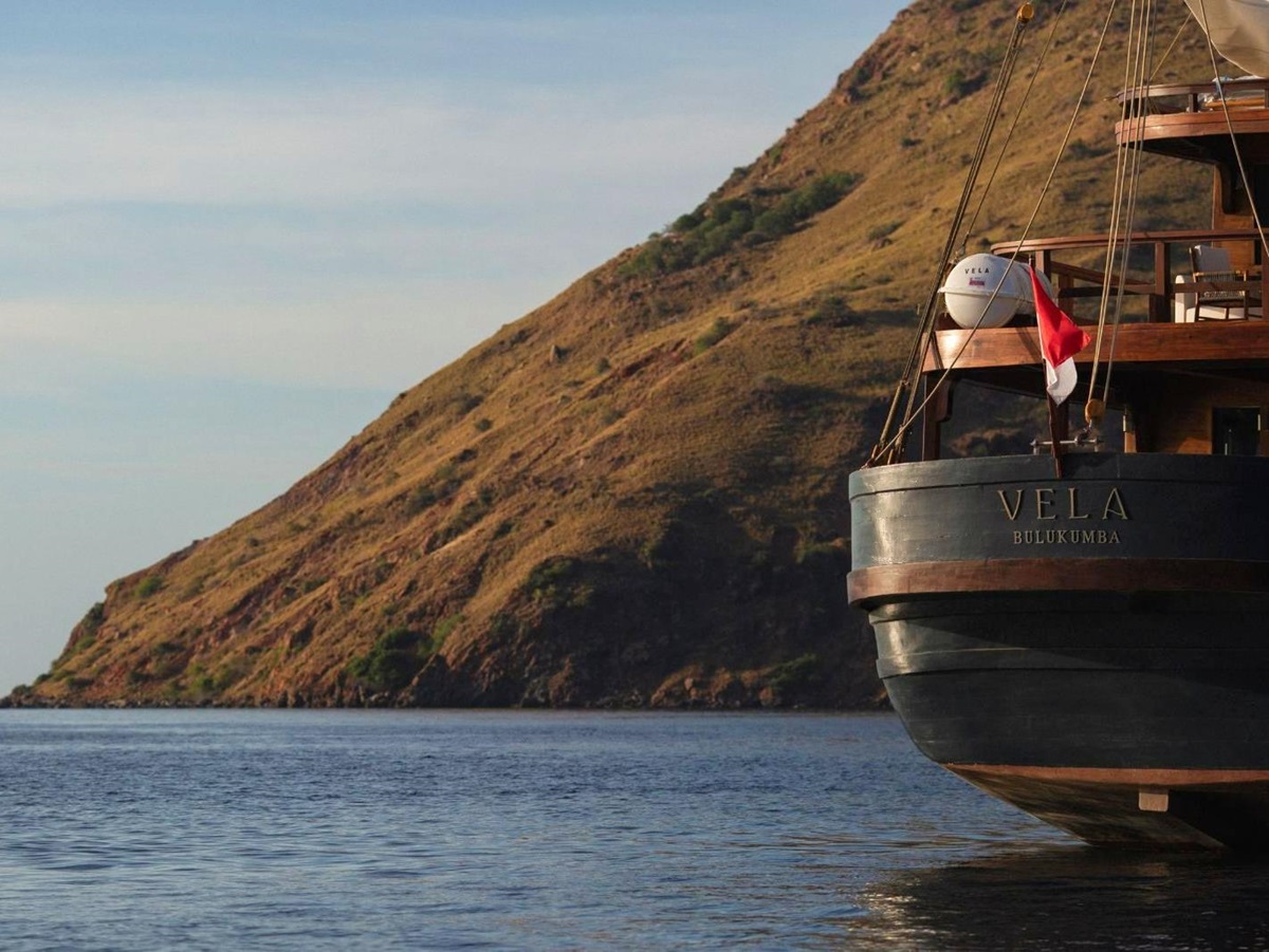 Exterior rear of the Vela Phinisi in Indonesia