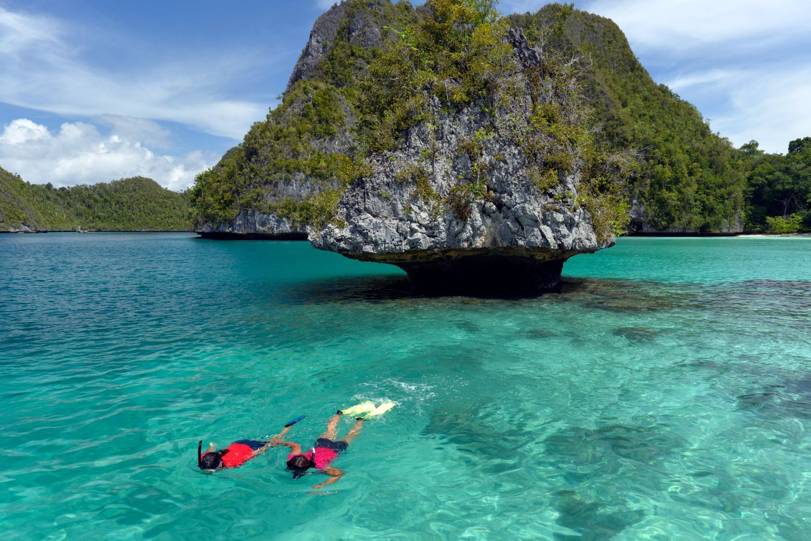 Snorkelling in Raja Ampat in Indonesia