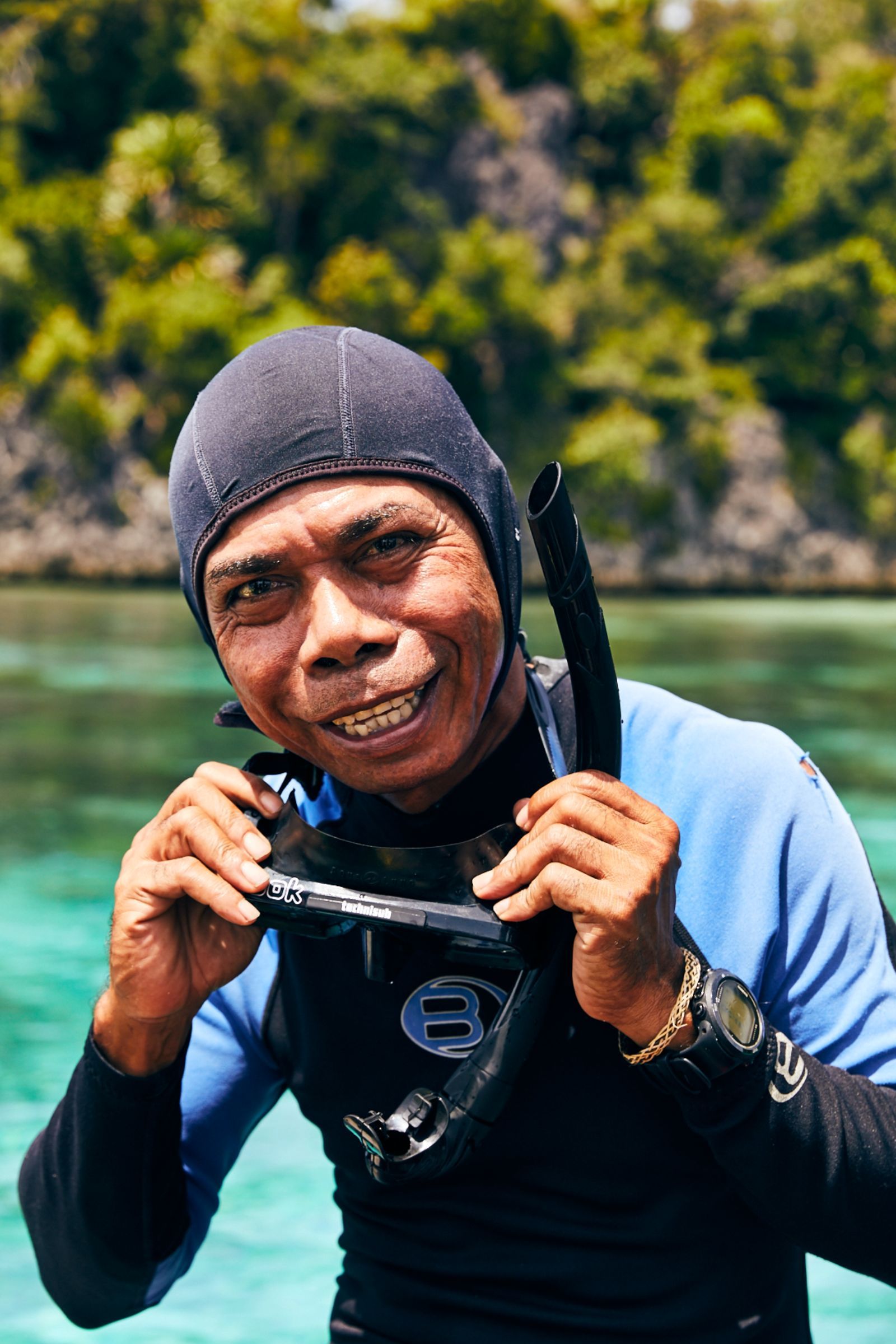 Dive guide in Raja Ampat, Indonesia