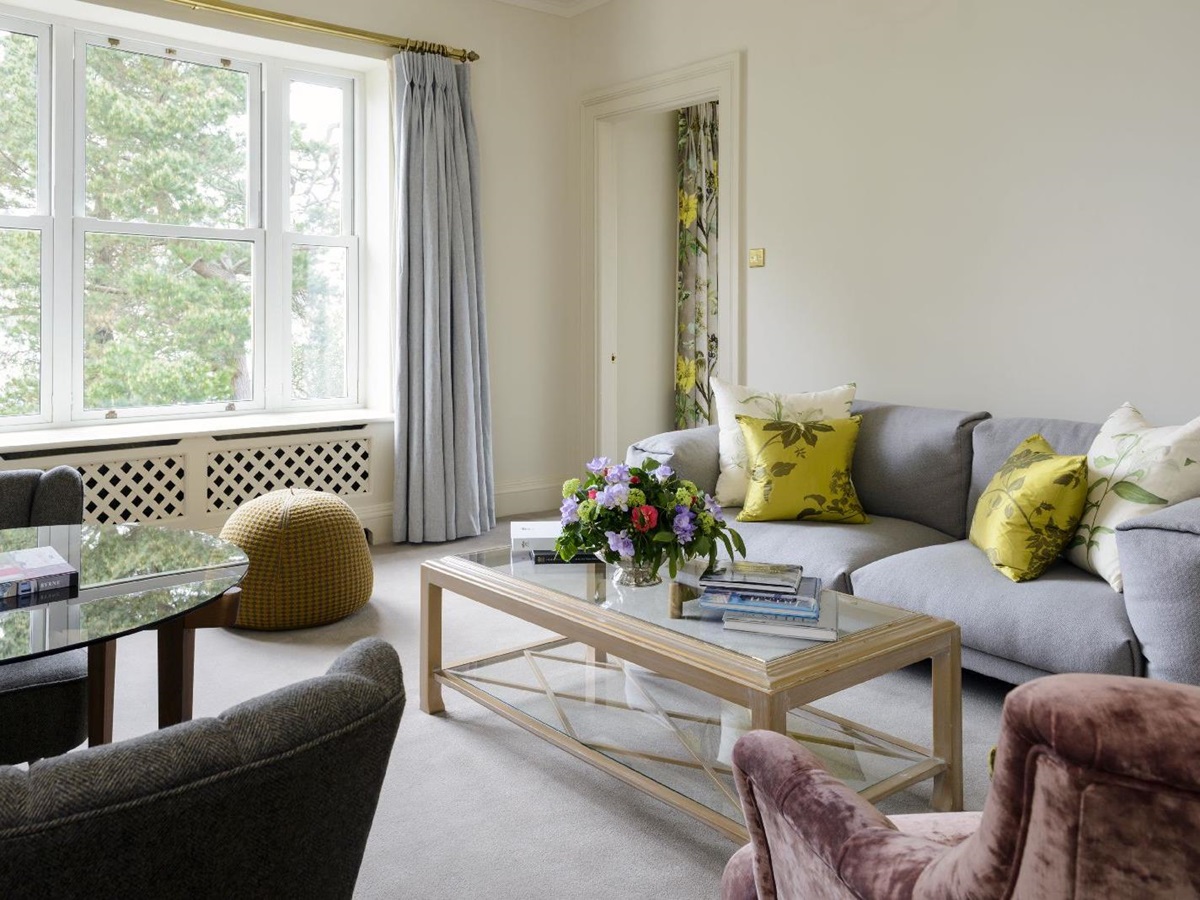 Living area of a Bay View Suite at Sheen Falls Lodge in Ireland
