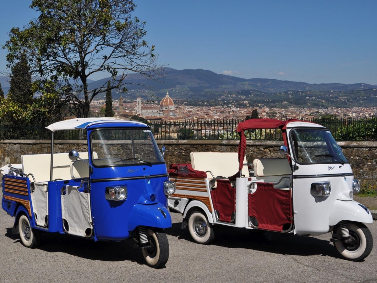 Tour by ape calessino from the Belmond Villa San Michele in Florence