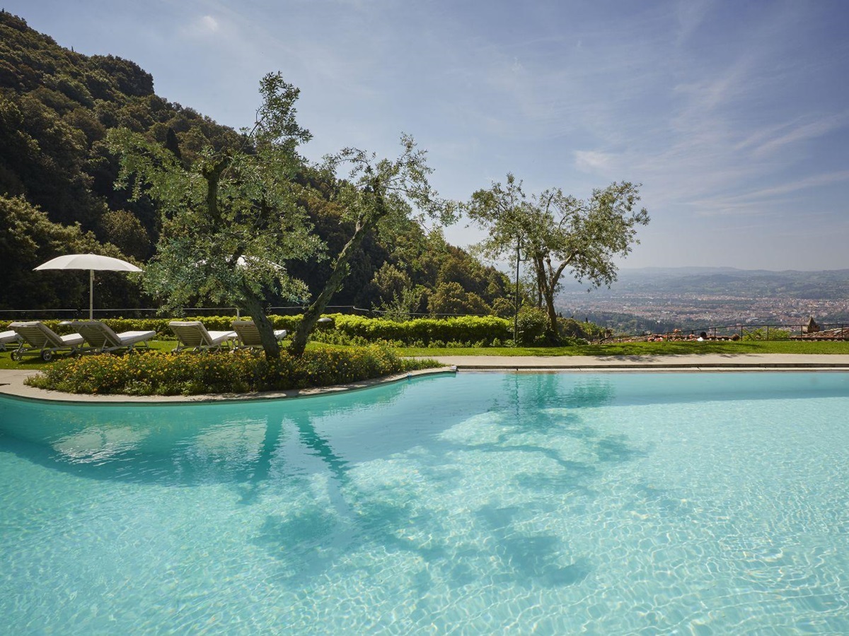 Swimming pool and views at the Belmond Villa San Michele in Florence