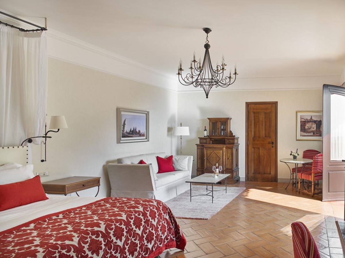 Suite at the Belmond Villa San Michele in Florence