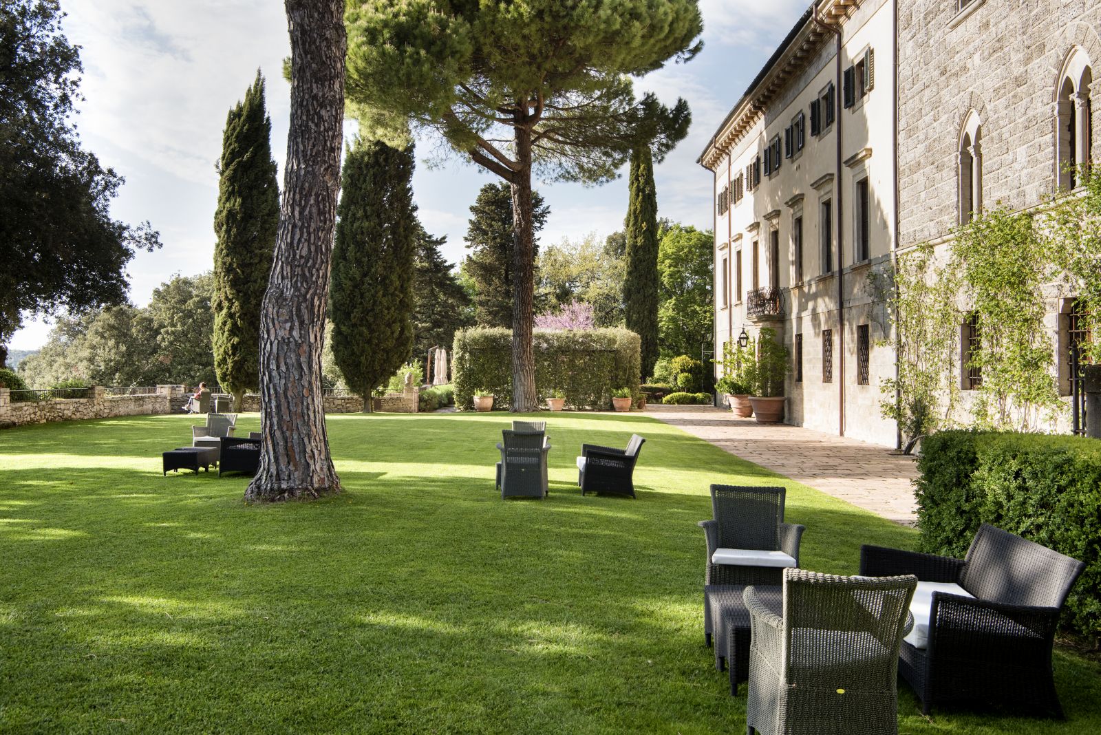 The grounds of Borgo Pignano in Tuscany