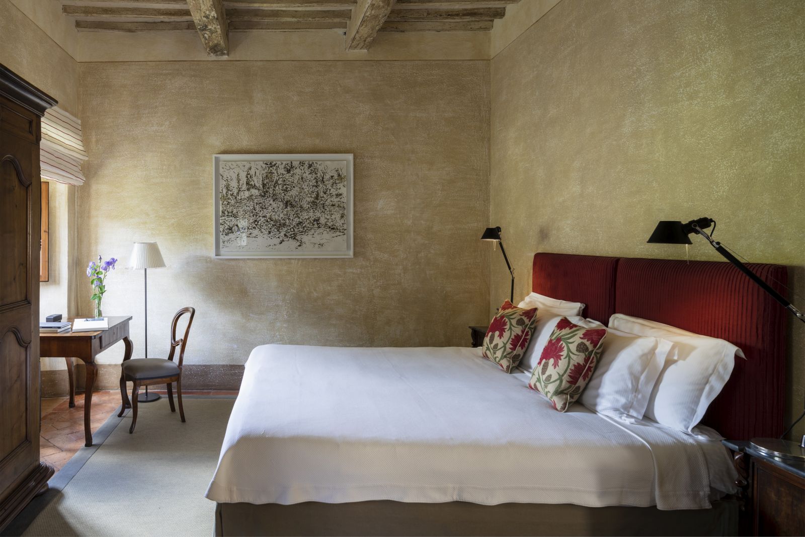 Guest room at the Borgo Pignano in Tuscany