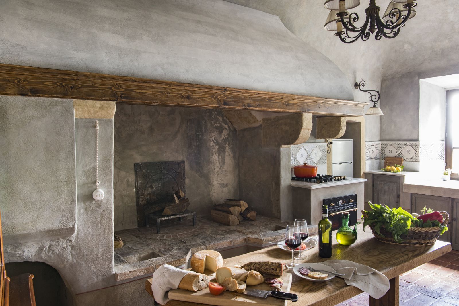 Tuscan food experiences at the Borgo Pignano in Italy
