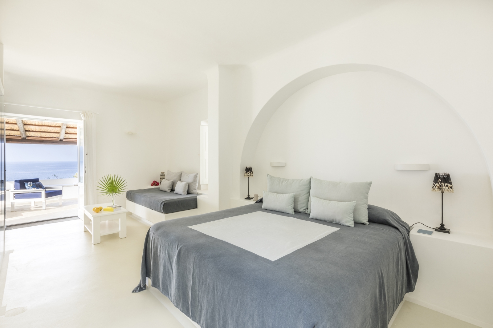Large room with view at Capofaro