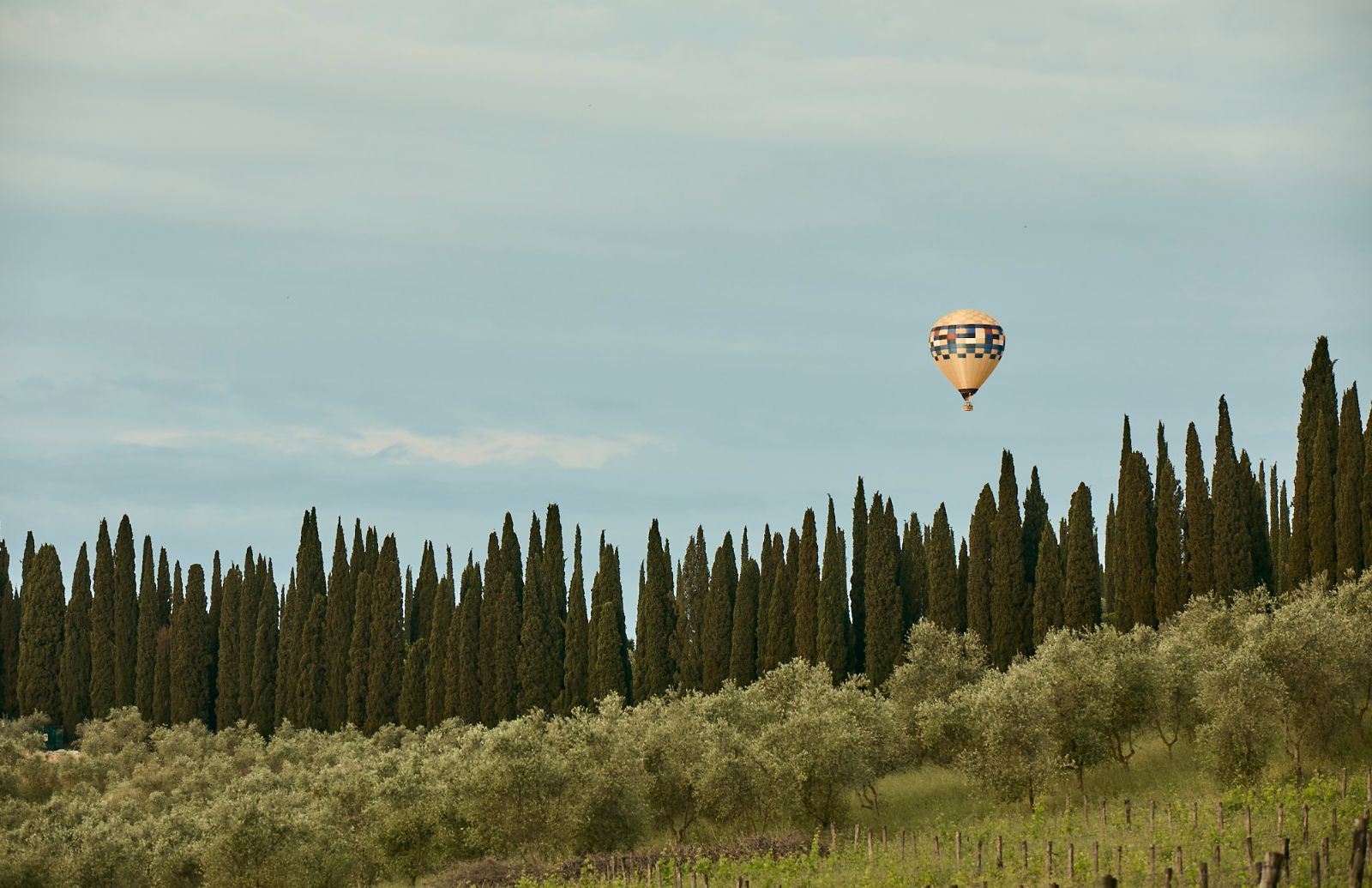 Luxury Hotel COMO Castello del Nero Hot Air Balloon Experience