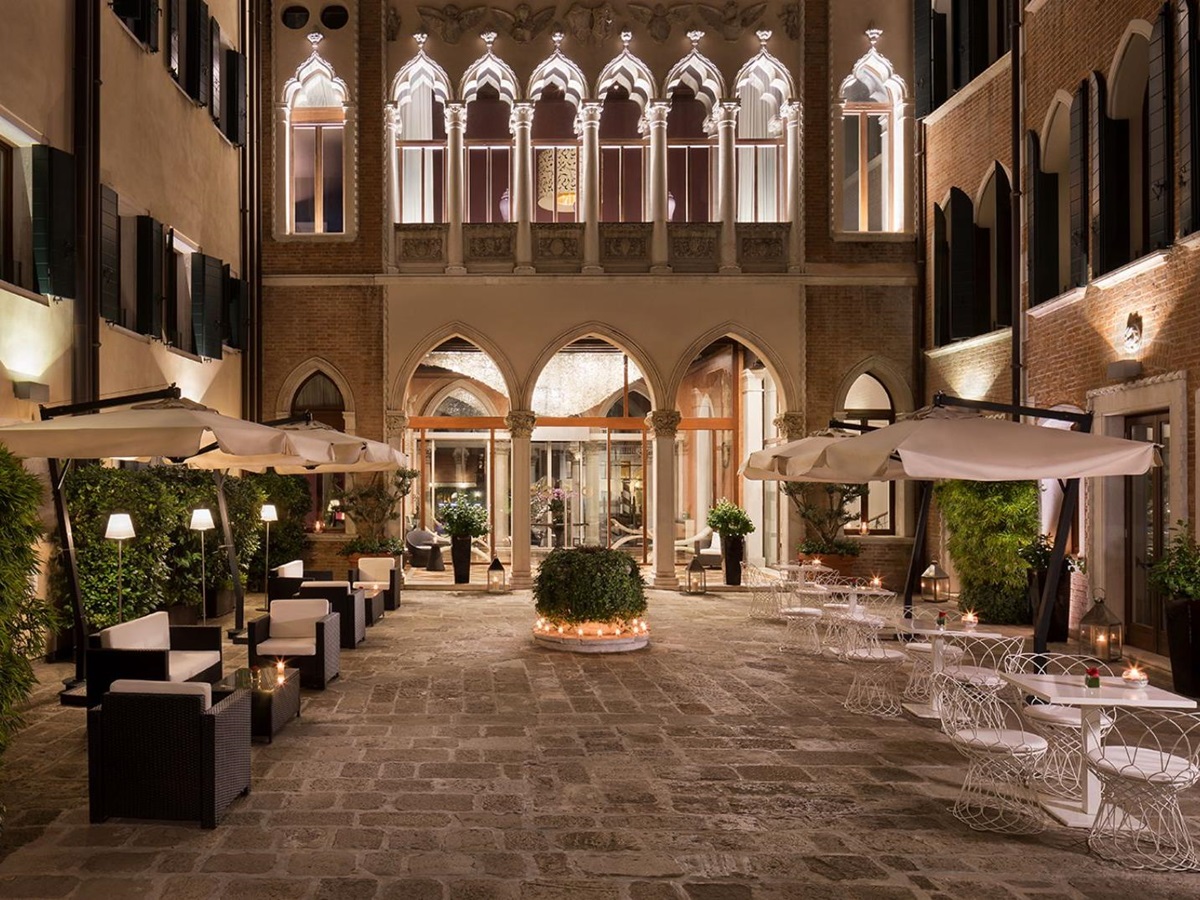 Courtyard at night at Centurion Palace in Venice