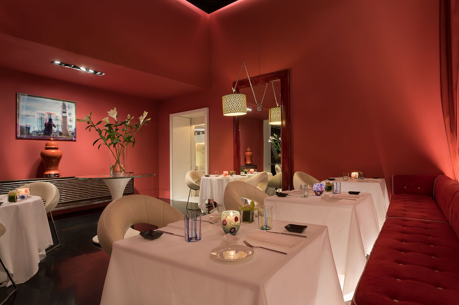 Dining area at Centurion Palace in Venice