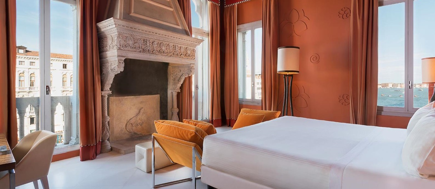 Orange guest suite at Centurion Palace in Venice