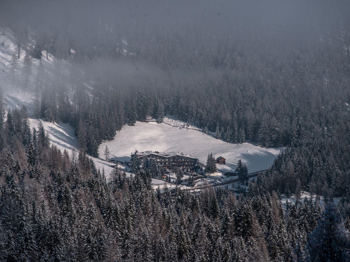 Exterior view of Ciasa Salares in the Dolomites