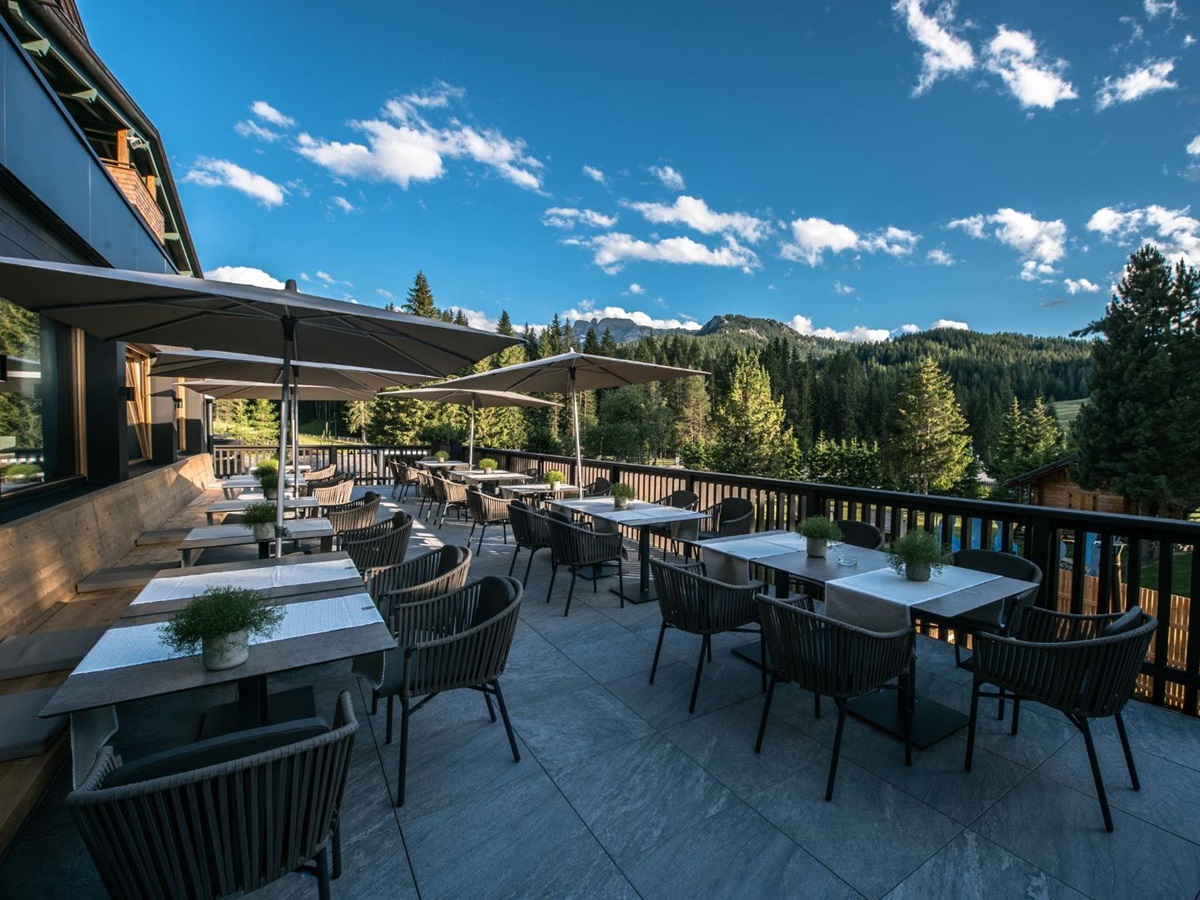 INFINITI Restaurant terrace at Ciasa Salares in the Dolomites