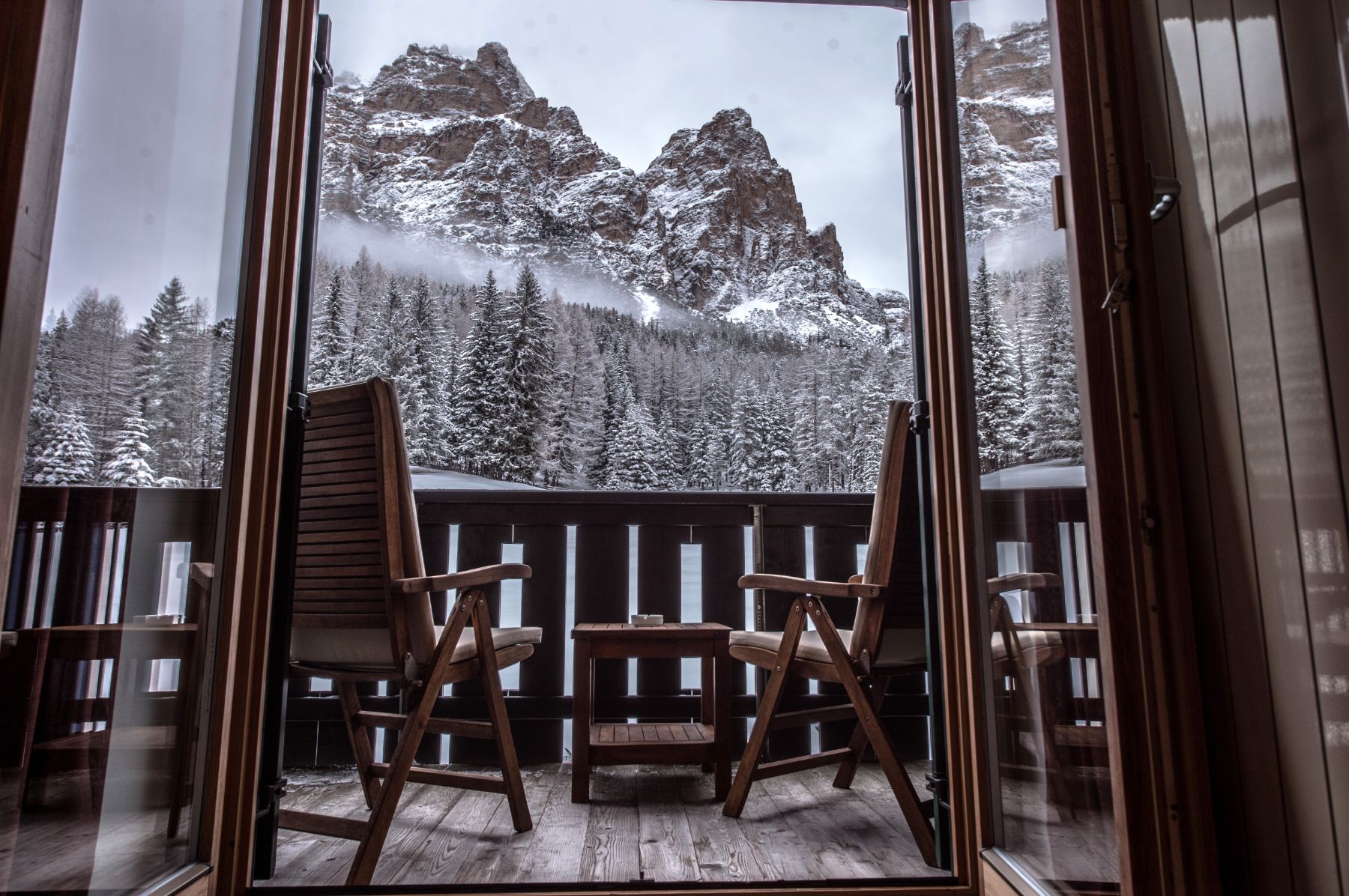 Wintry view from a guise suite at Ciasa Salares in the Dolomites