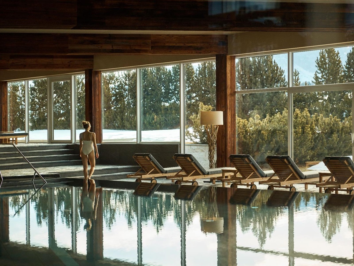Indoor swimming pool at COMO Alpina Dolomites