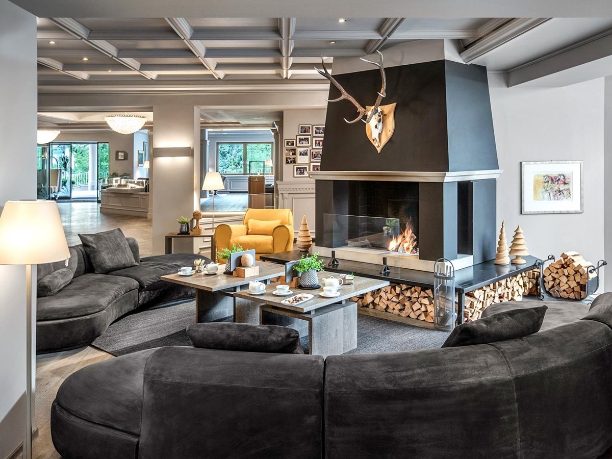 Lounge at Gardena Grodnerhof Hotel & Spa in the Dolomites