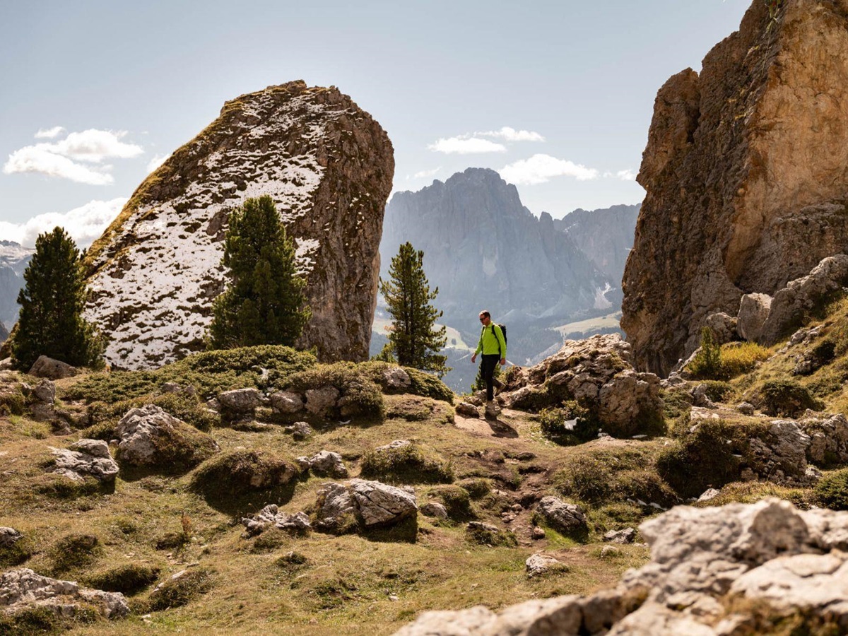 Trekking during the summer at Gardena Grodnerhof Hotel & Spa in the Dolomites