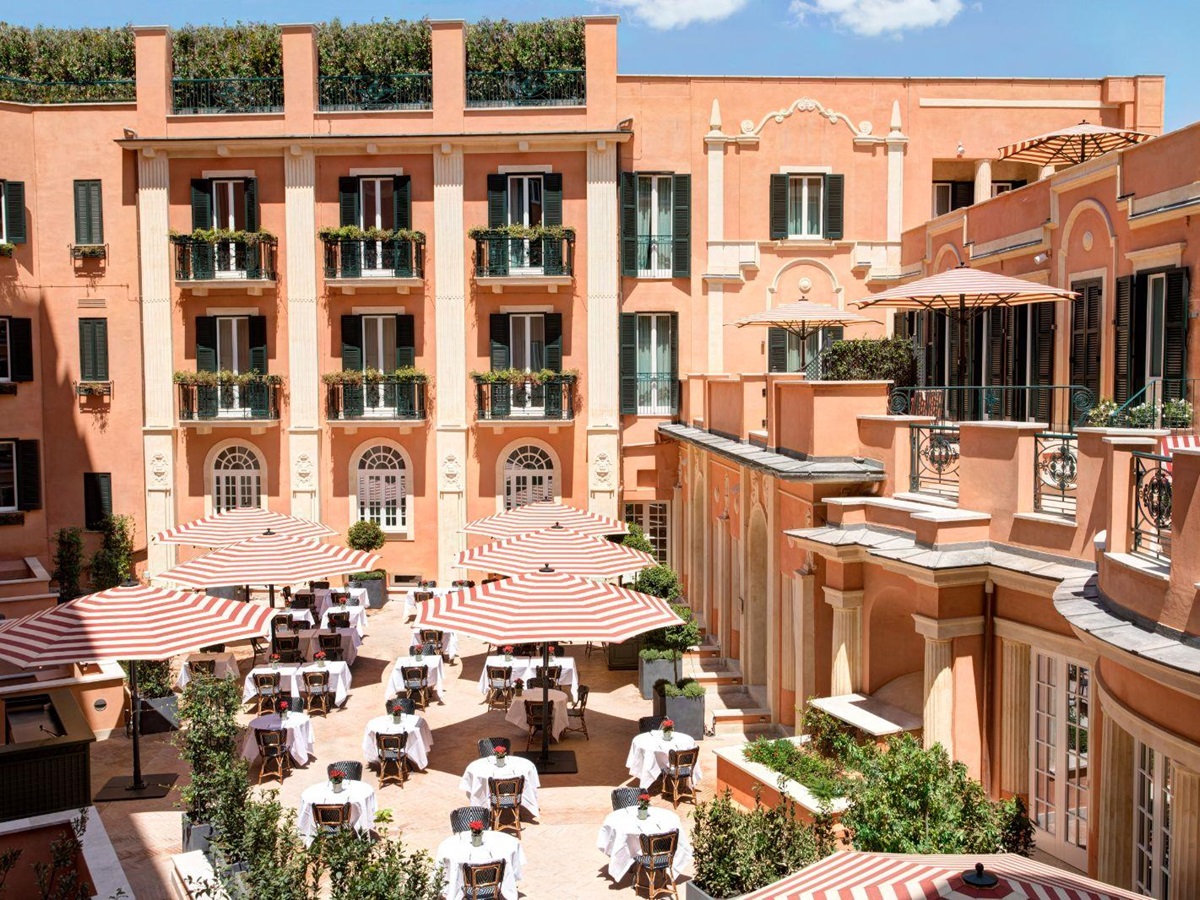 Aerial view of the courtyard at Hotel de la Ville in Rome