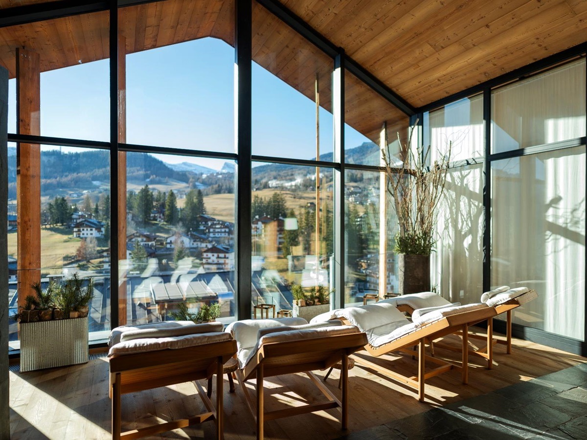 Spa with mountain views at Hotel de Len in the Dolomites
