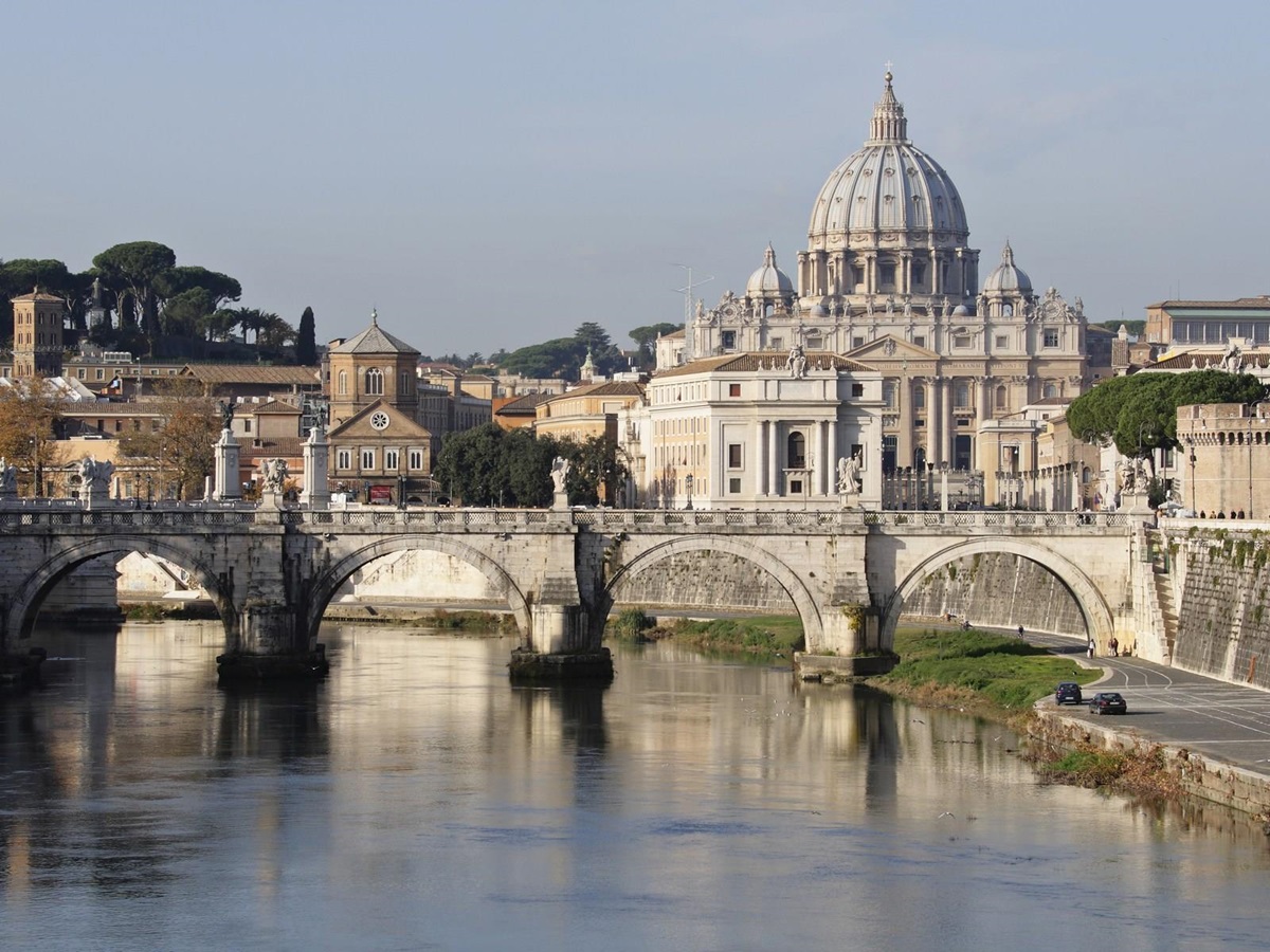 The vatican seen from Hotel de Russie, Italy