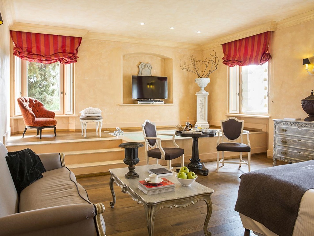 Superior suite at Hotel L'Andana in Tuscany