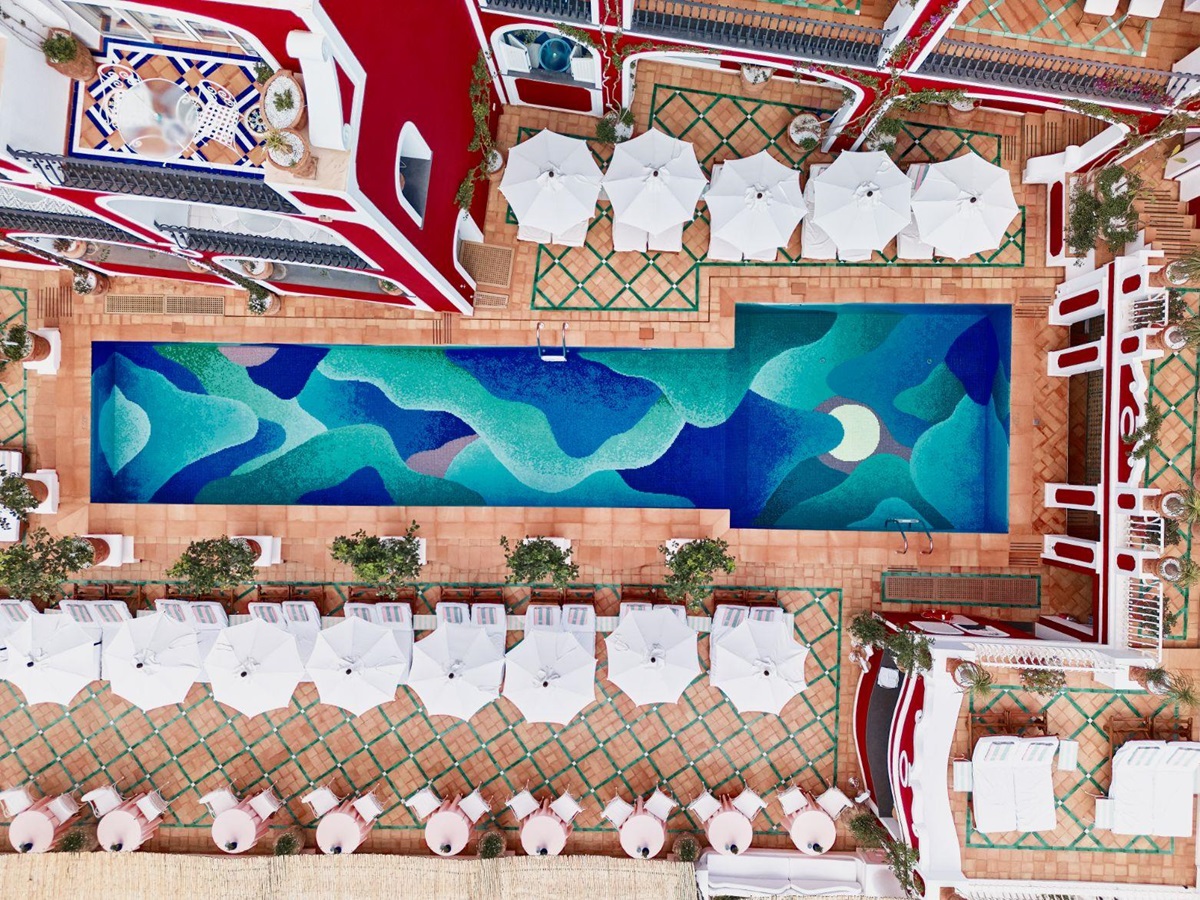 Luxury Positano Hotel Le Sirenuse Outdoor Pool with Sunloungers Drone View