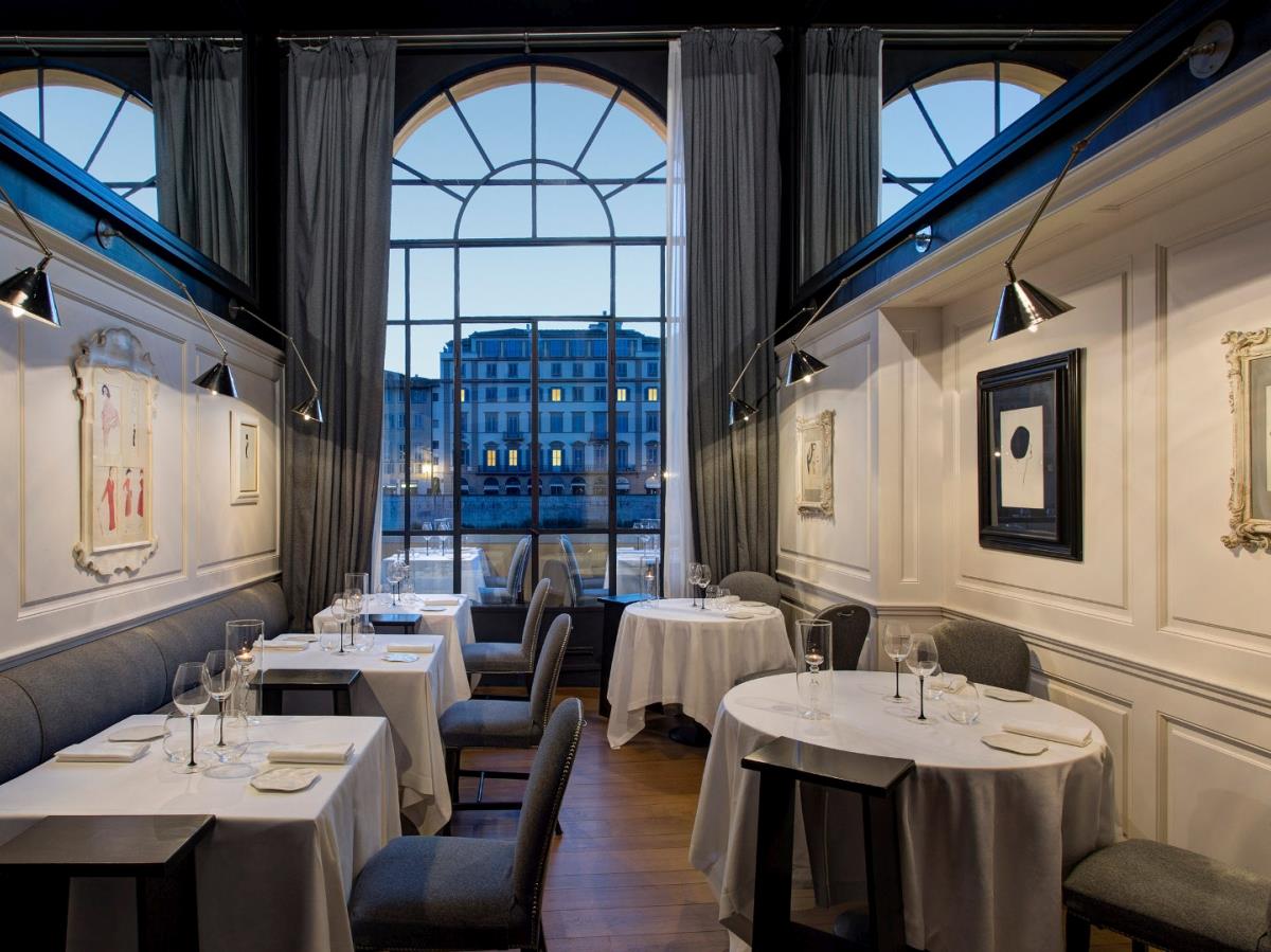 Borgo San jacopo Restaurant at Hotel Lungarno in Italy