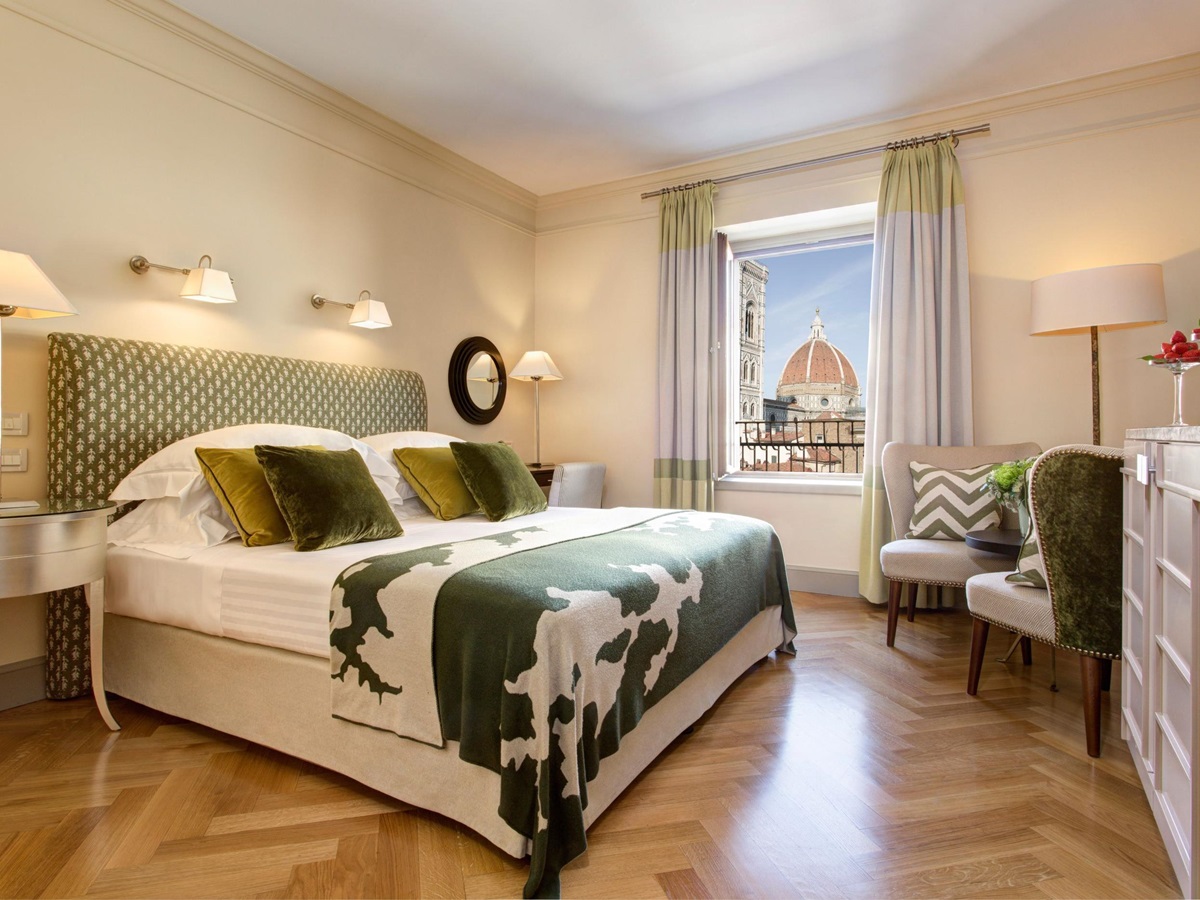 View on Duomo from a double bedroom in Hotel Savoy, Italy
