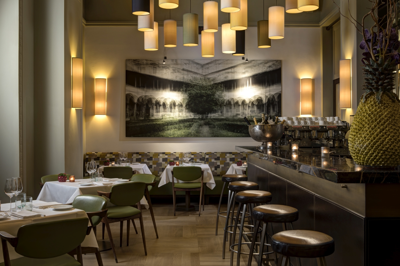 Seating and bar at Irene restaurant at Hotel Savoy, a luxury hotel in Florence, Italy