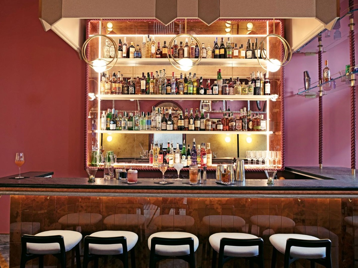 Bar at Il Palazzo Experimental in Venice