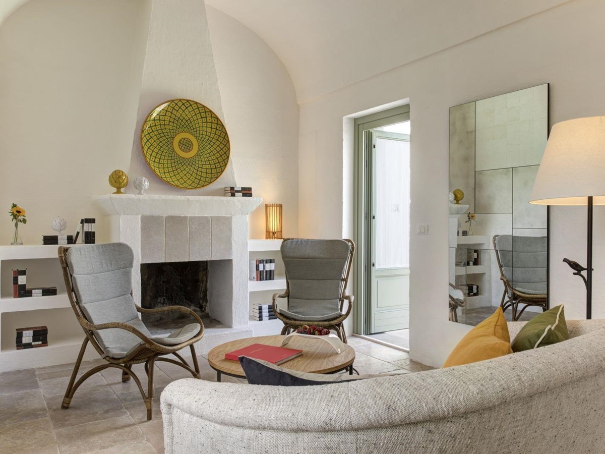 Junior Suite at hotel Masseria Torre Maizza in Puglia