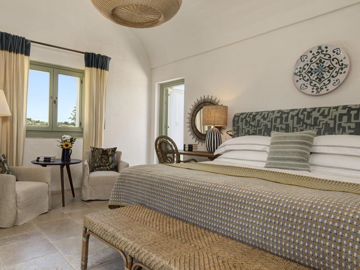 Superior room at hotel Masseria Torre Maizza in Puglia