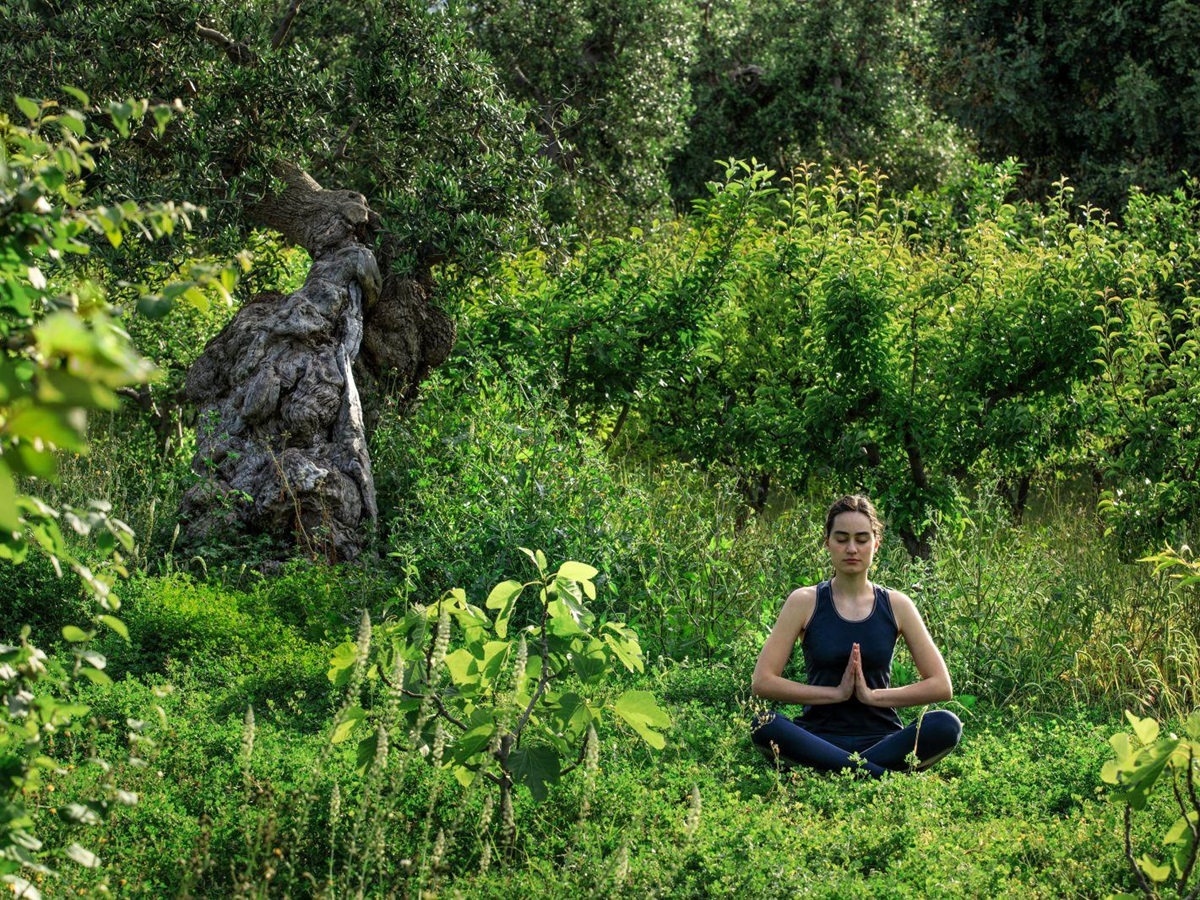 Yoga in nature at Masseria Torre Maizza in Puglia