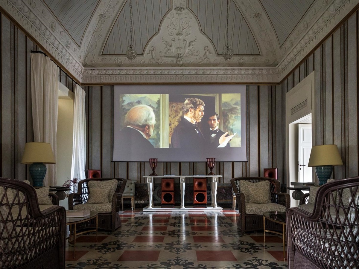 Salon at Palazzo Margherta in Bernalda Italy