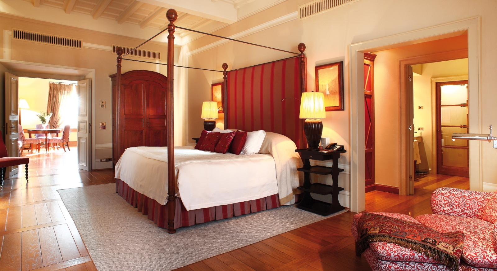 Bedroom at at Castiglion del Bosco