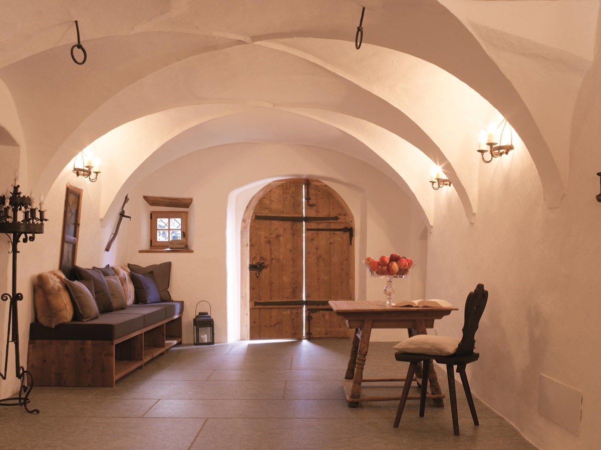 Entrance of the San Lorenzo Mountain Lodge, Italy