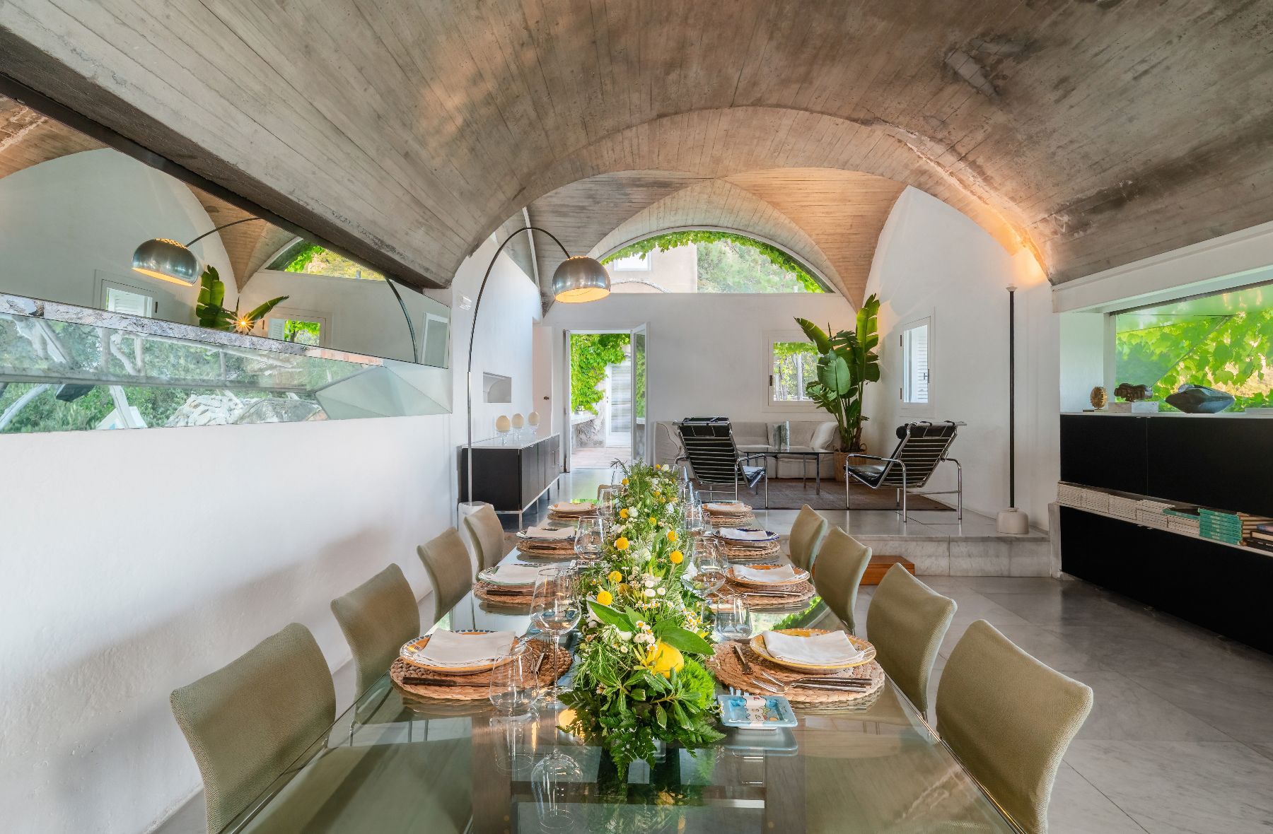 Dining room at Il Marinaio in Amalfi Coast, Italy