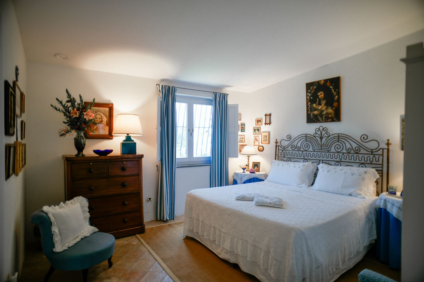 A sixth bedroom at Villa Il Campo.