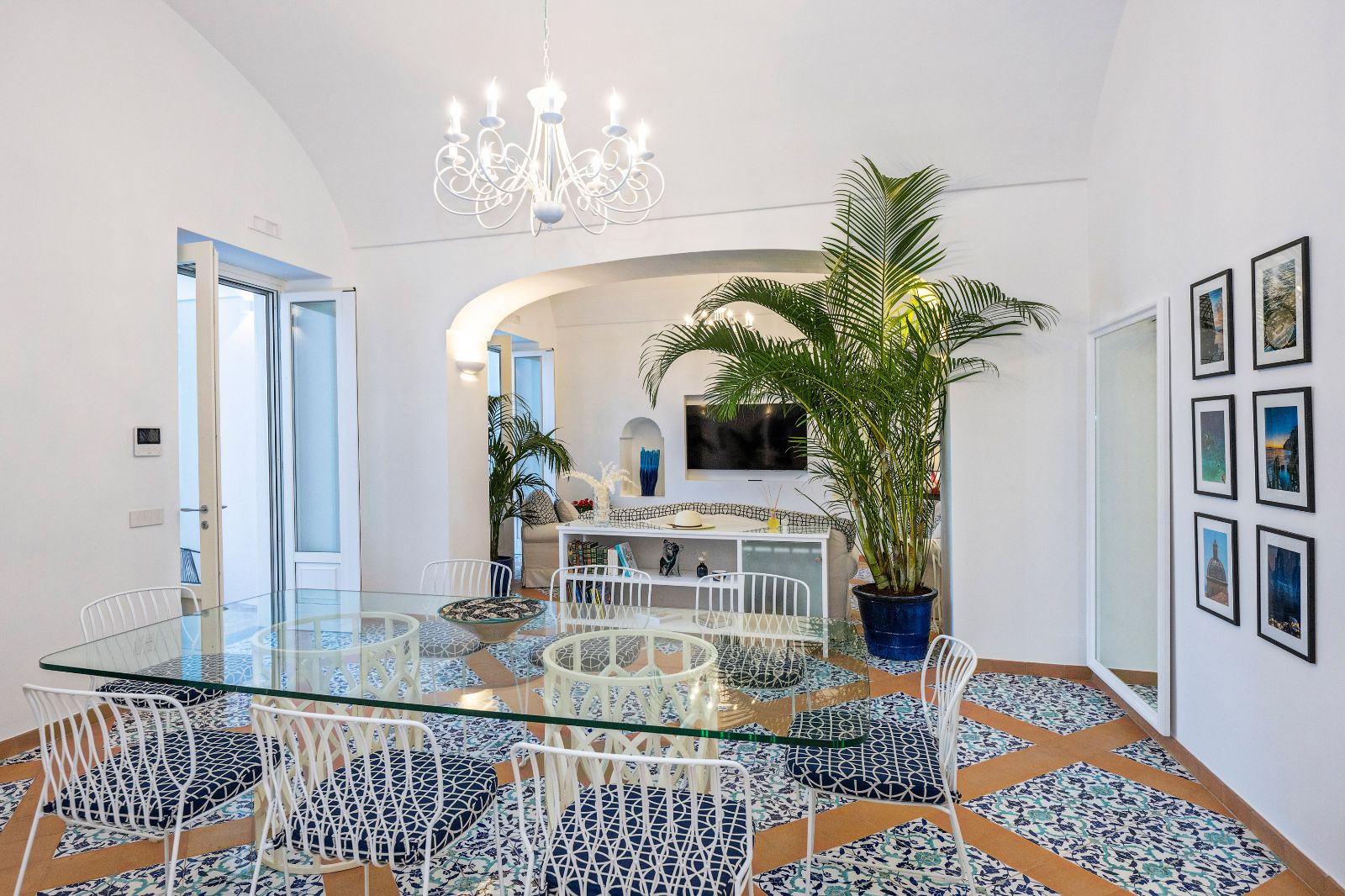Dining Room at Villa Iris in Amalfi