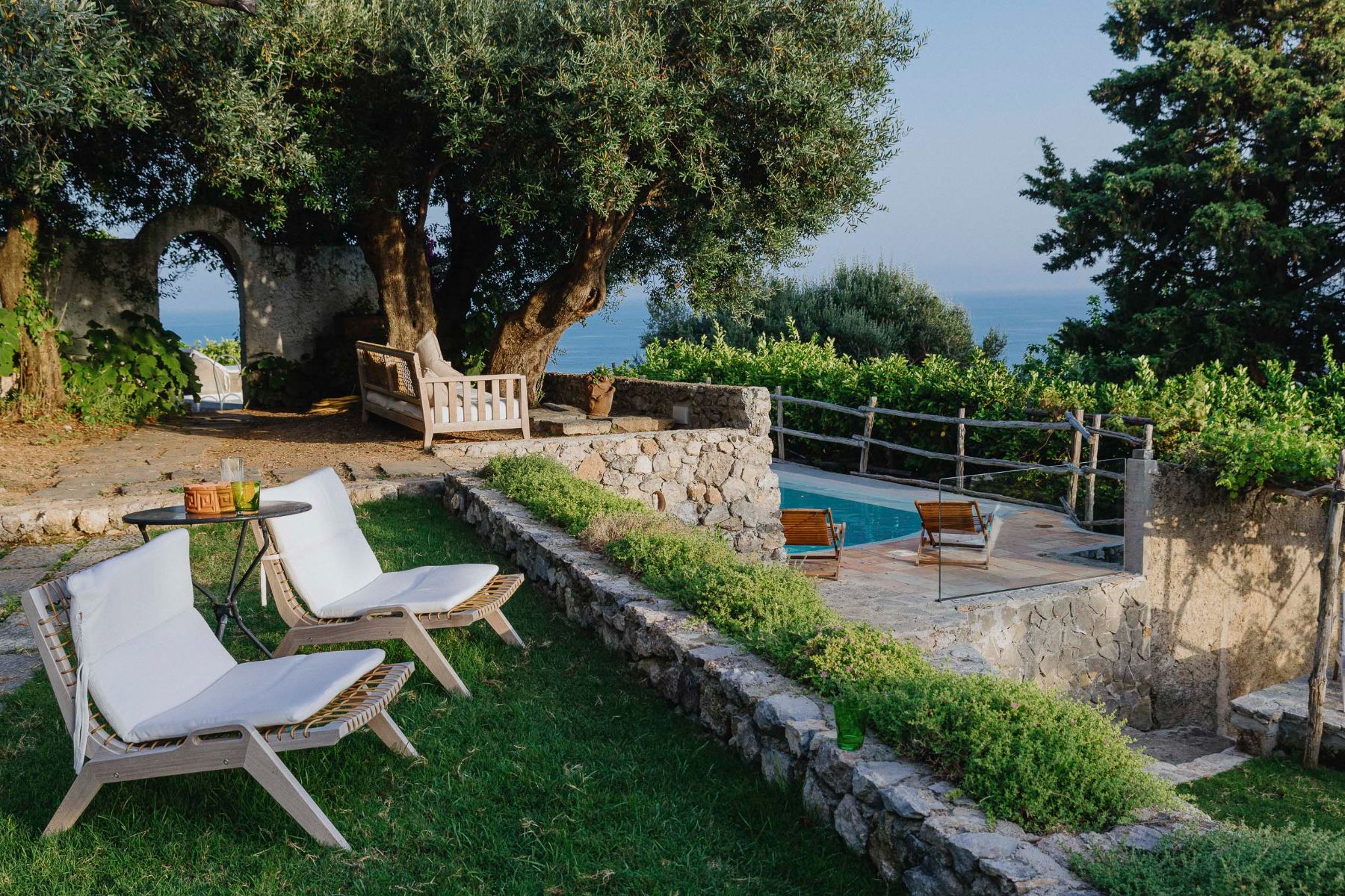 outdoor image villa maiori garden seating