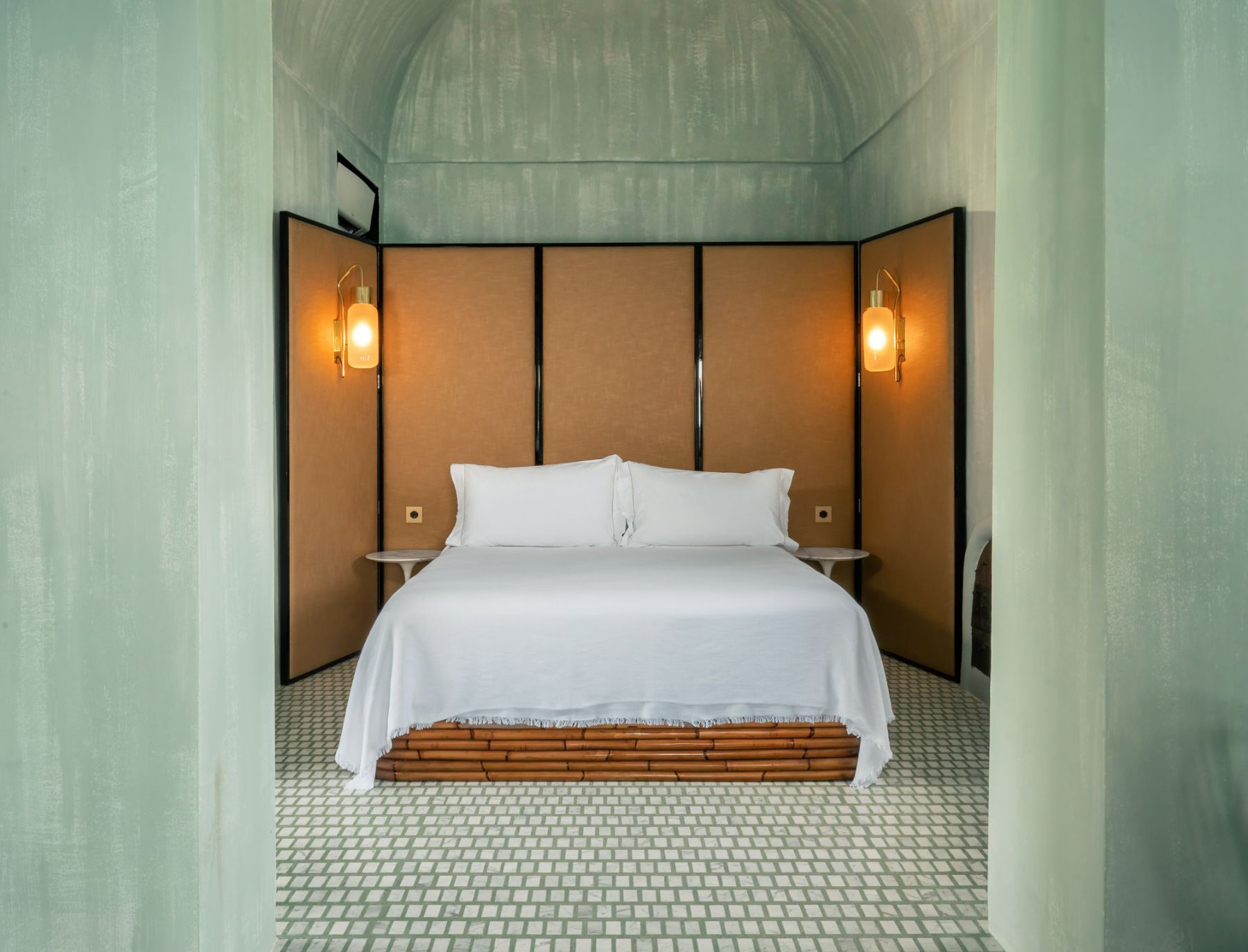 villa maiori master bedroom