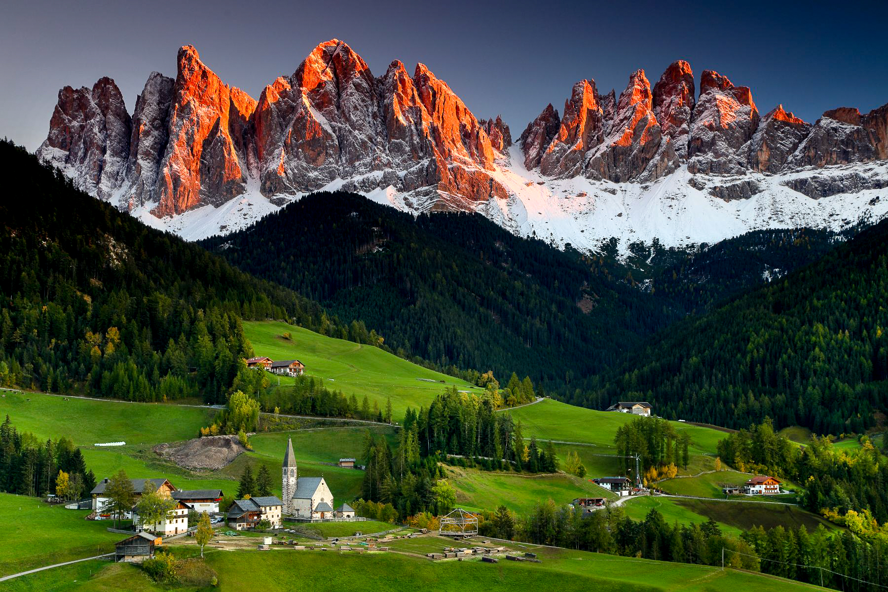 Peaks catching the sunset in the Dolomites