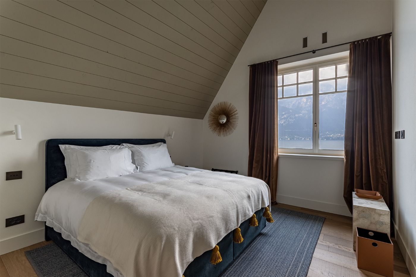 A third bedroom at luxury rental, Breakwater Bellagio, Lake Como