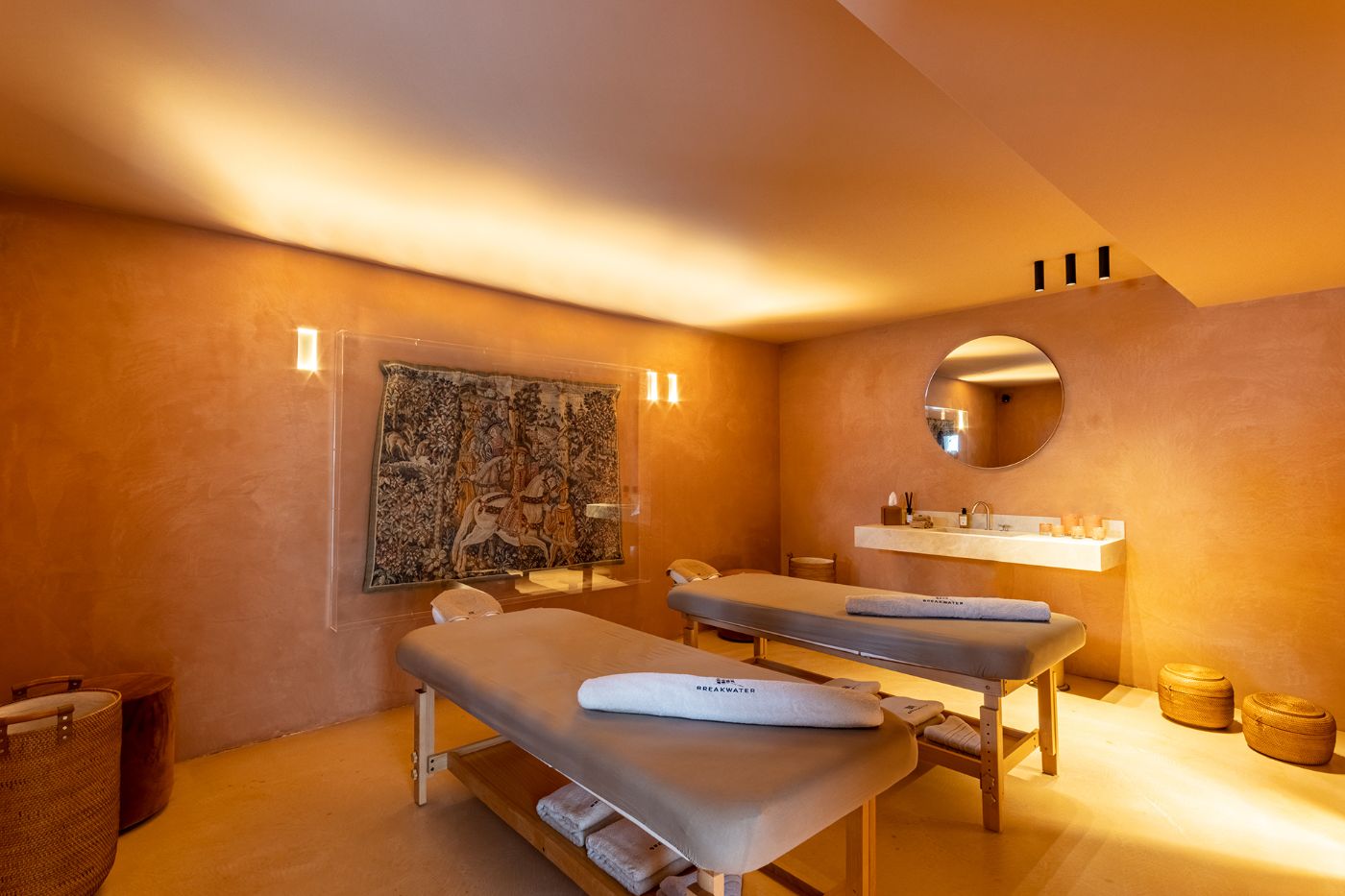 The massage room with twin treatment beds in the spa area at luxury rental Breakwater Bellagio, Lake Como