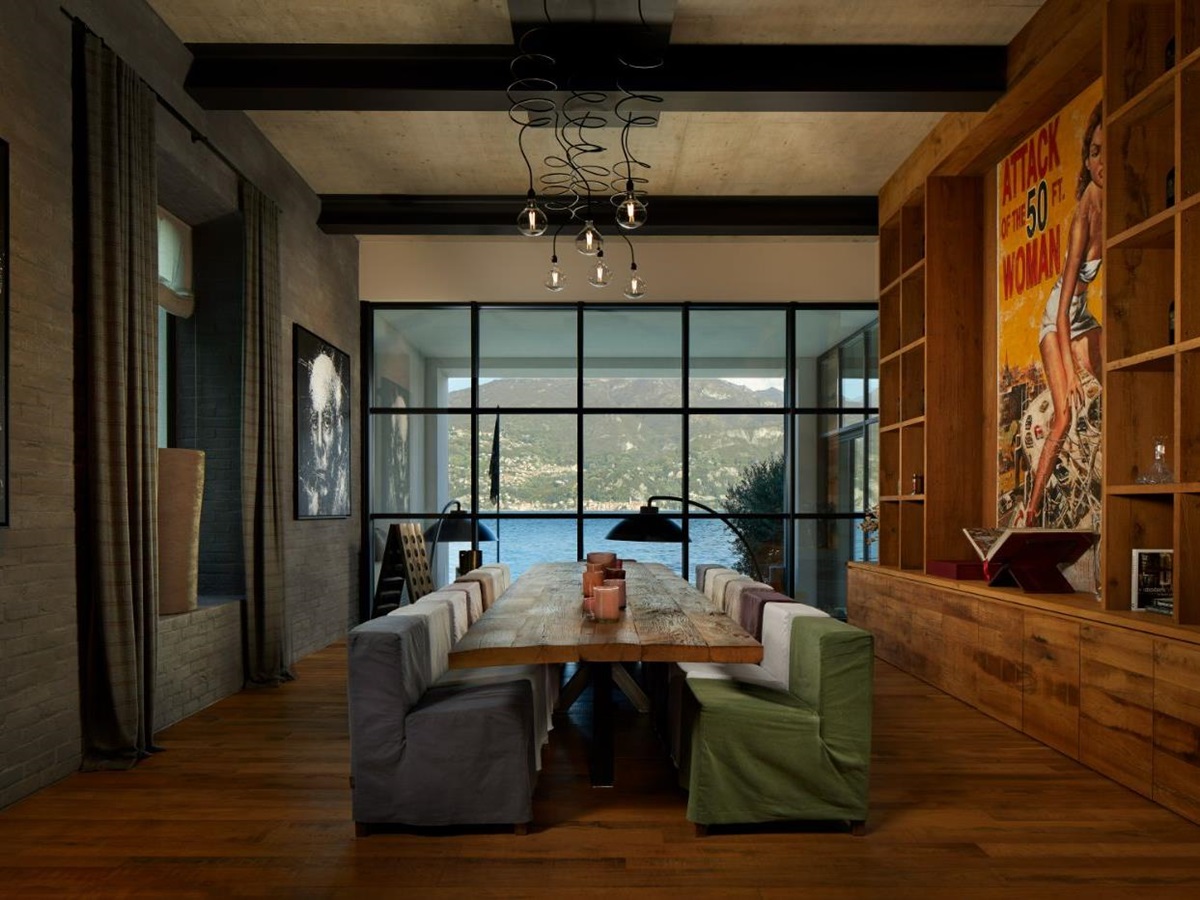 The dining room at the Breakwater.