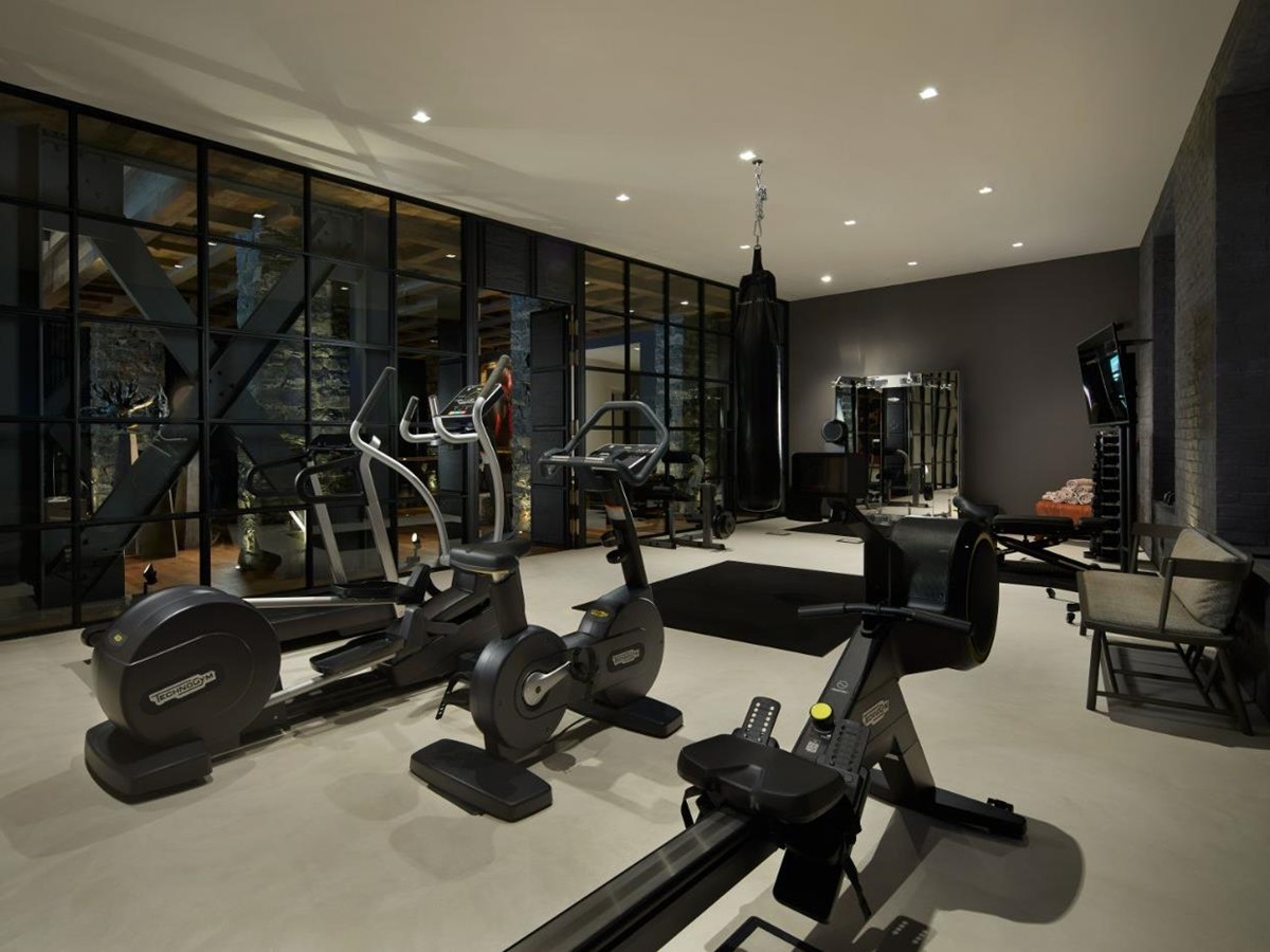 The gym and fitness facilities at the Breakwater.